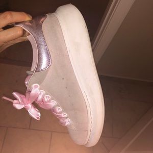 Pink Alexander McQueen sneaker